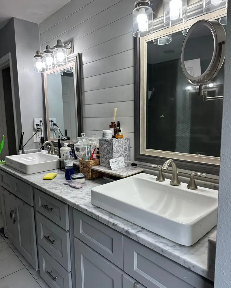 Vanity detail · After